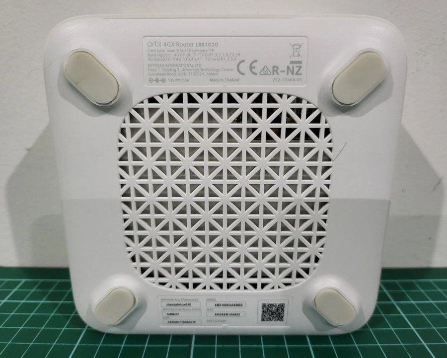 4G LTE无线路由器 网状WiFi 家用多设备连接